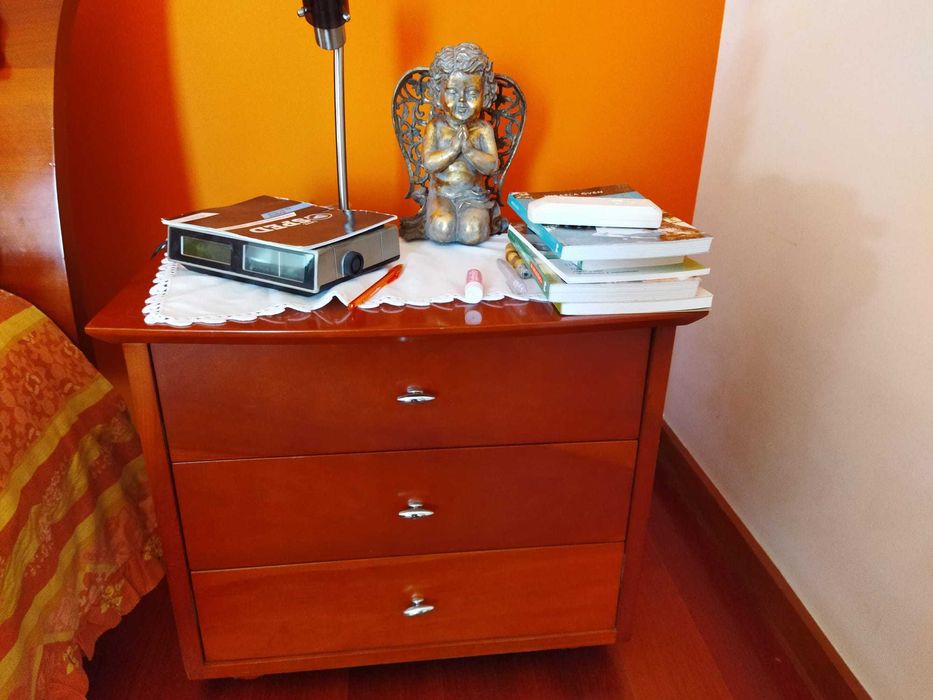 Mobília de quarto - Madeira de cerejeira