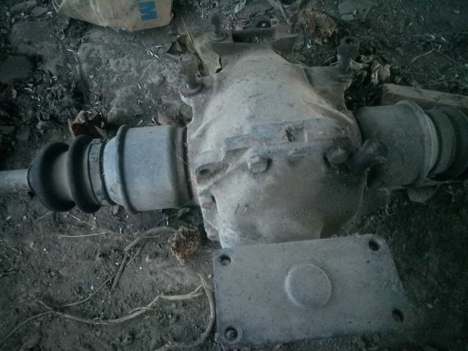 Полуоси + редуктор mercedesD240