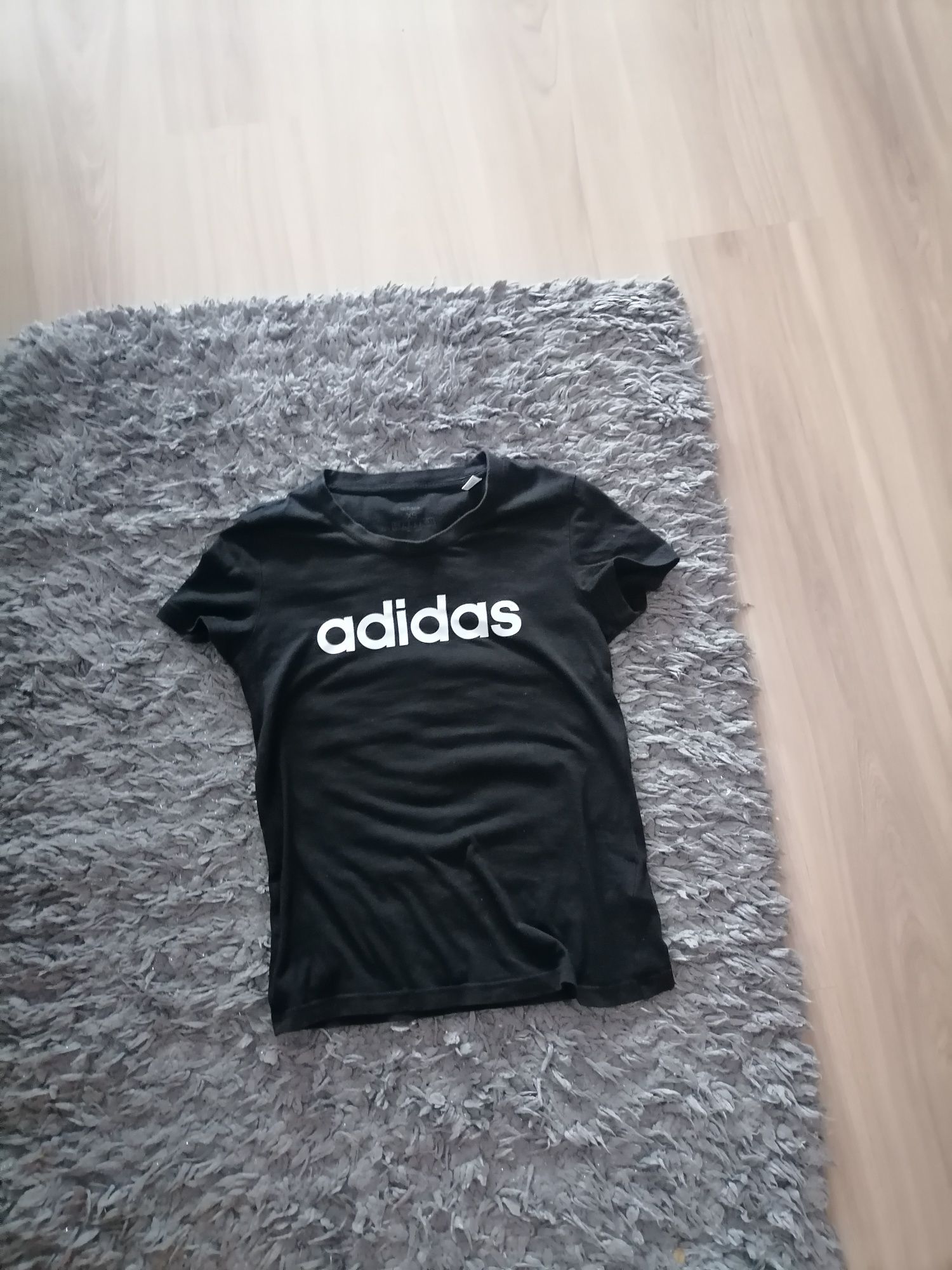 Koszulka  firmy Adidas