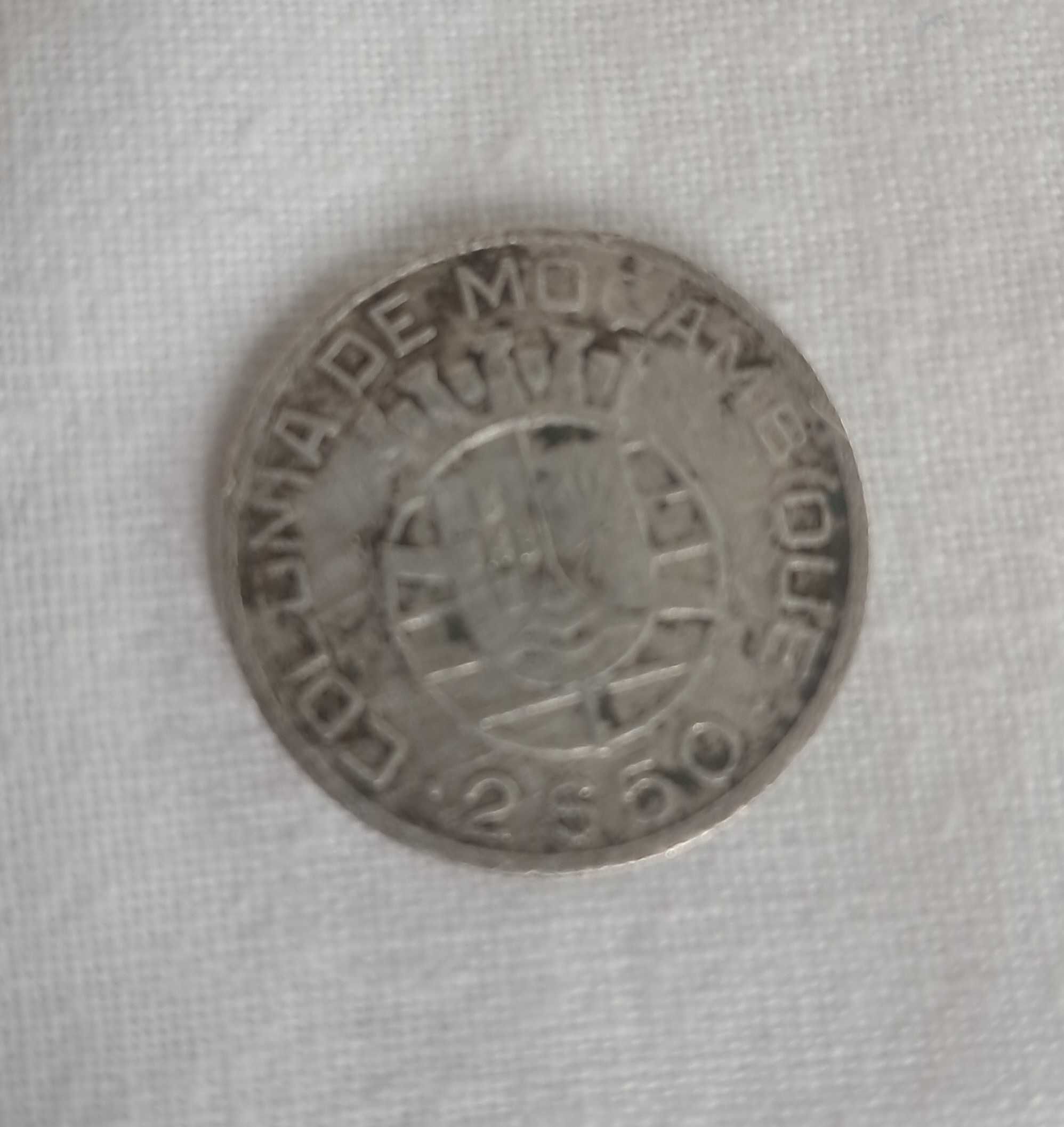 Moeda de 2$50 de Moçambique de 1938