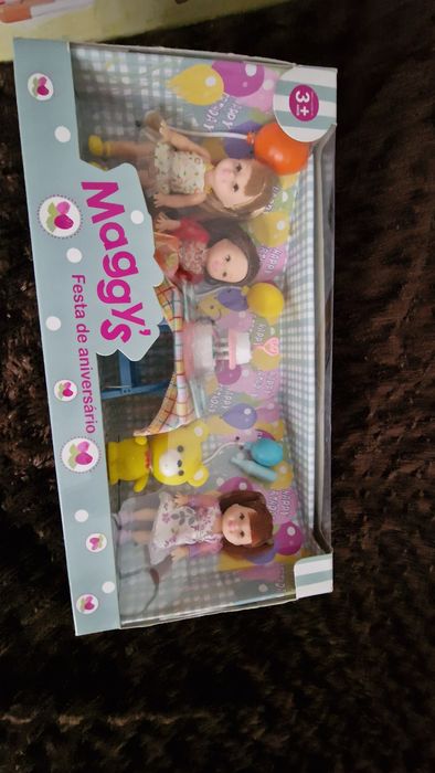 Bonecas Maggys versão aniversário