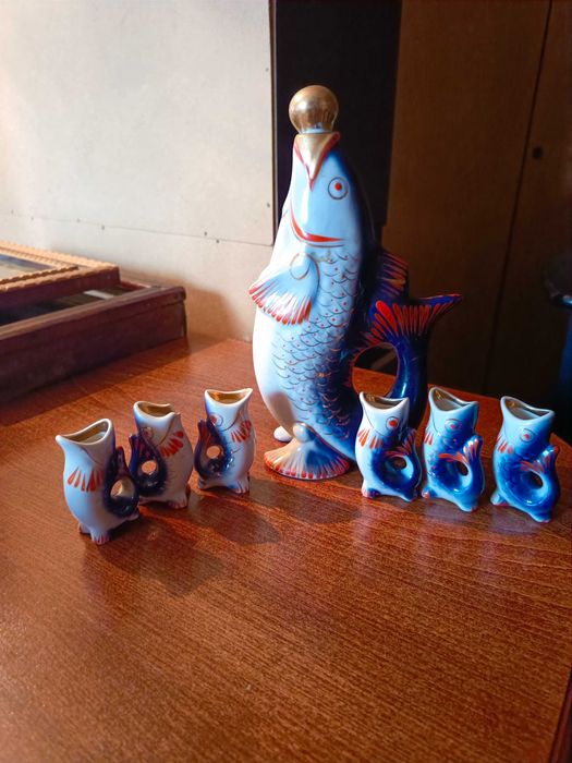 Продам сервіз перших випусків