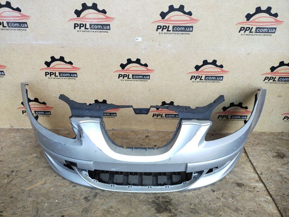 Seat Altea 2004-2009 Toledo бампер передний 5P0807231