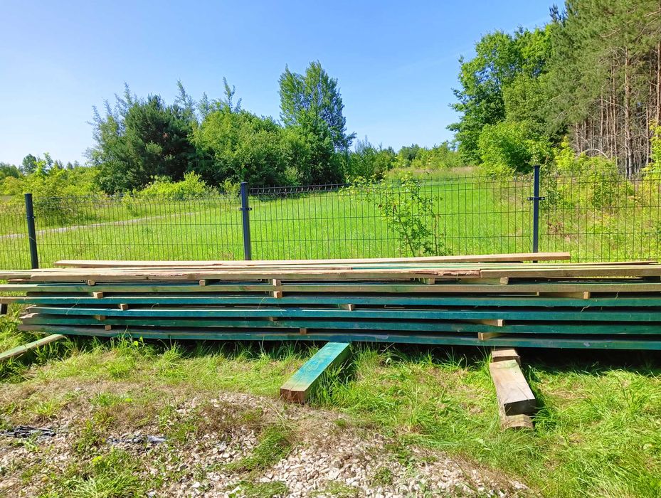 Okazja drzewo po budowie