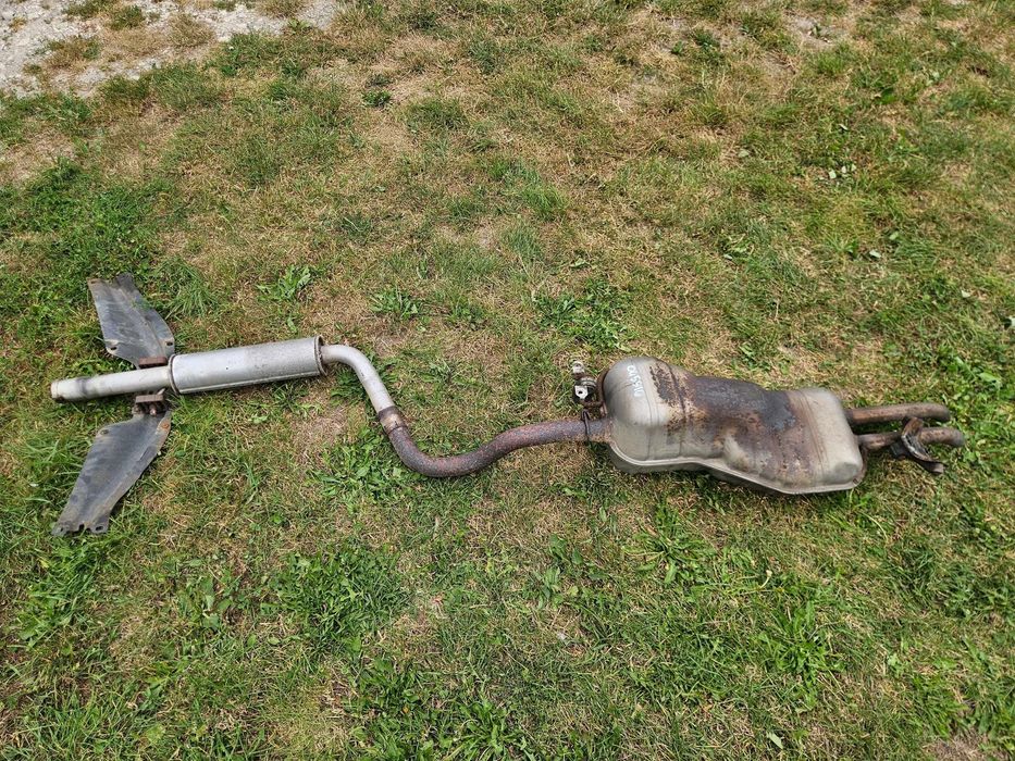 Tłumik 1J0119D Wydech Rura Wydechowa Środkowy Końcowy 2.0 VW Golf IV 4 Audi A3 8L Seat Leon I Skoda Octavia I 1