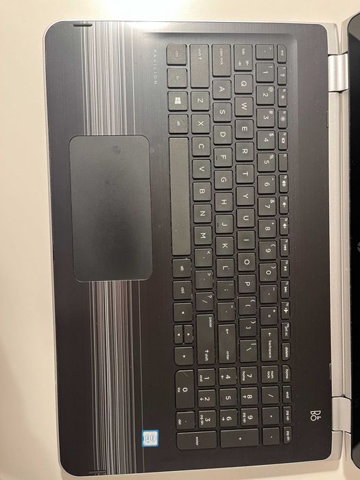 Portatil HP em perfeito estado (modelo: HP Pavilion x360 Convertible)