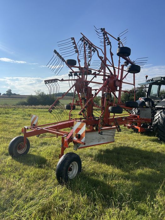Zgrabiarka do siana kuhn 7301 krone claas   pottinger Top 1250C