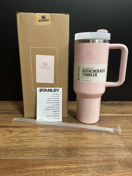 Kubek Stanley różowy 1,18l idealny na prezent