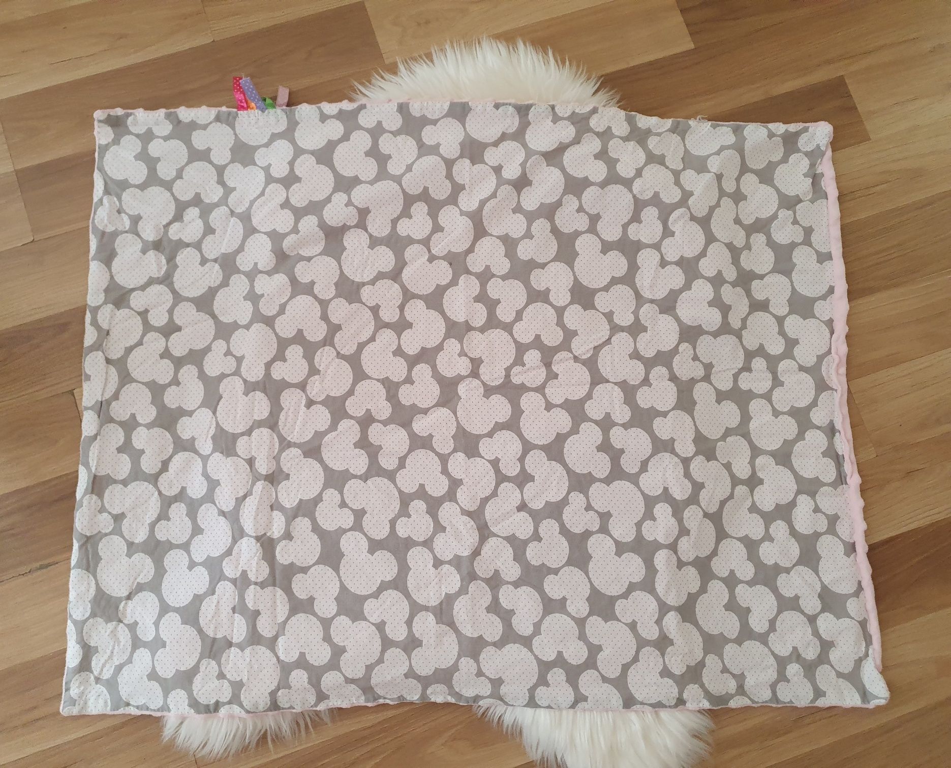 Komplet kocyk + poduszka dla dziewczynki Myszka Minnie