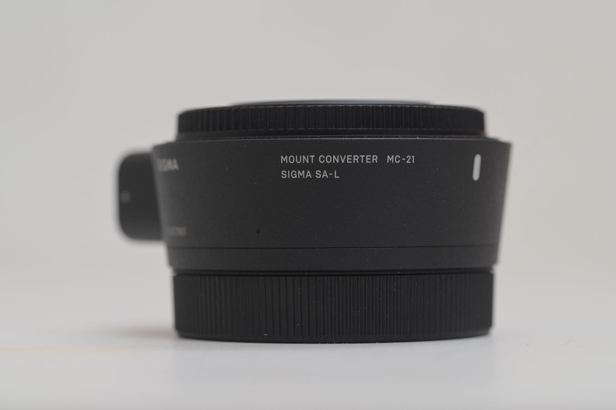 SIGMA MC-21 Mount Converter SA-L з Sigma на Sigma L-mount