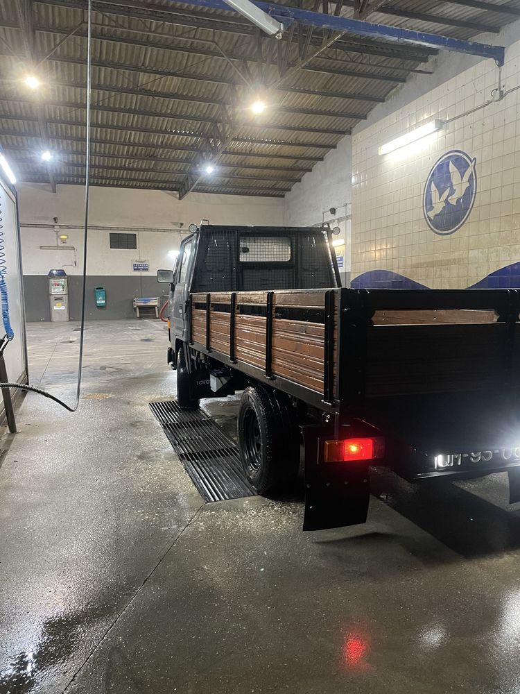 Toyota dyna 150 RESTAURADA