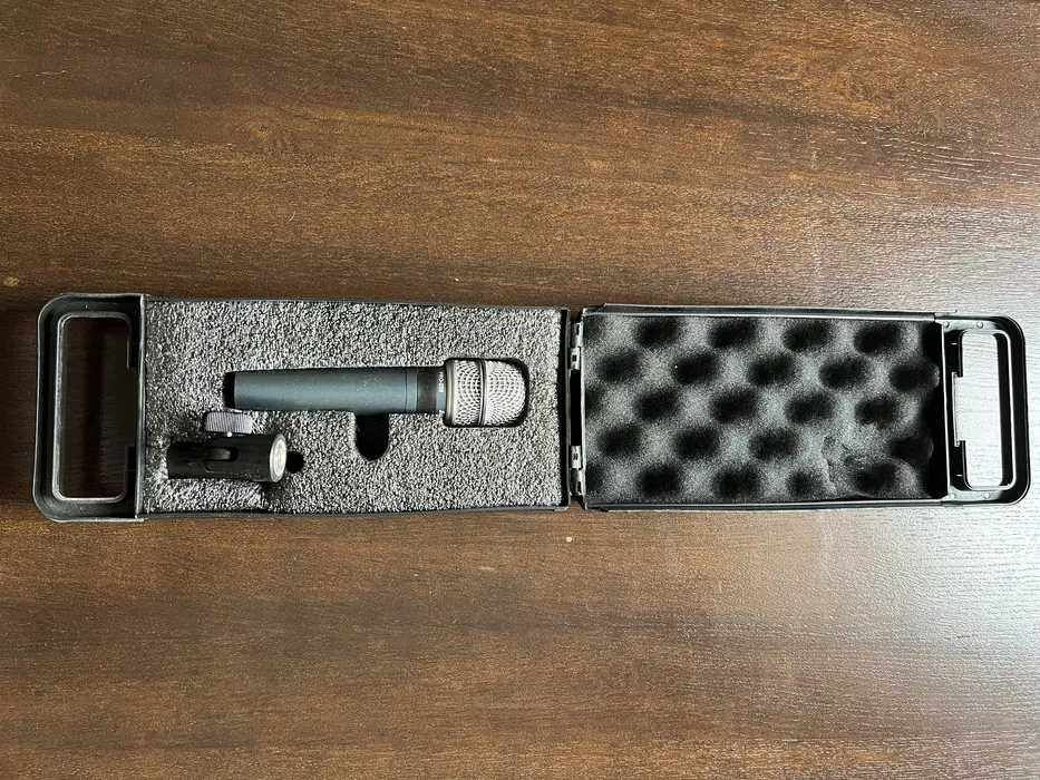 Проф. акустіка SoundKing S 115 SA. 700 Вт. колонки-саб-мікрофон  Б/у.