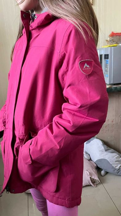 Куртка-парка для девочек демисезонная McKinley aquamax красная/розовая