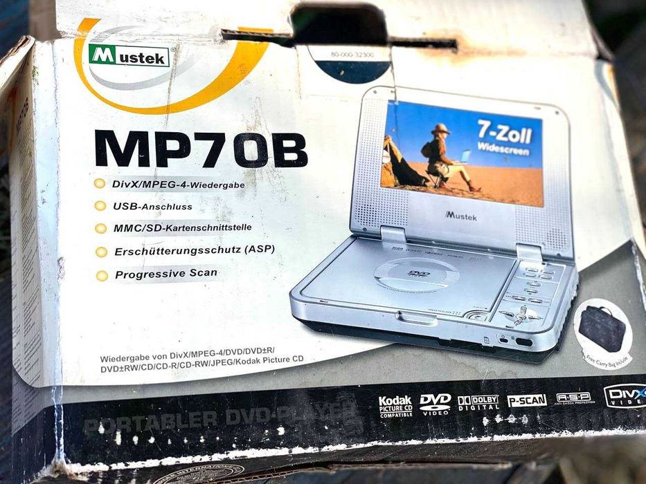 DVD проигрыватель маленький с экраном