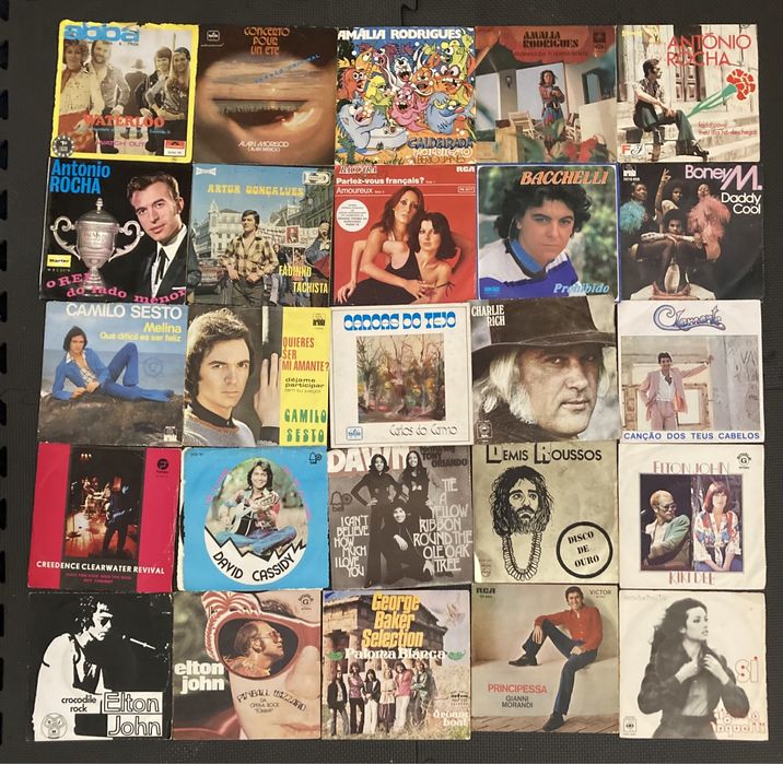 Singles em vinil. Ver descrição.