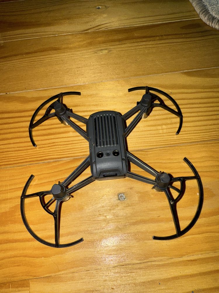 Dron DJI Ryze Tello