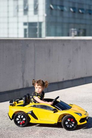 НАЙКРАЩИЙ! Дитячий електромобіль Lamborghini Aventador SV M 4788
