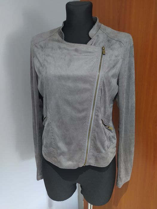 Narzutka zapinana na zamek