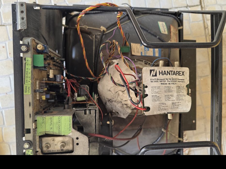 Monitor CRT Hantarex MTC 9110 – Original Arcade / Retro Gaming