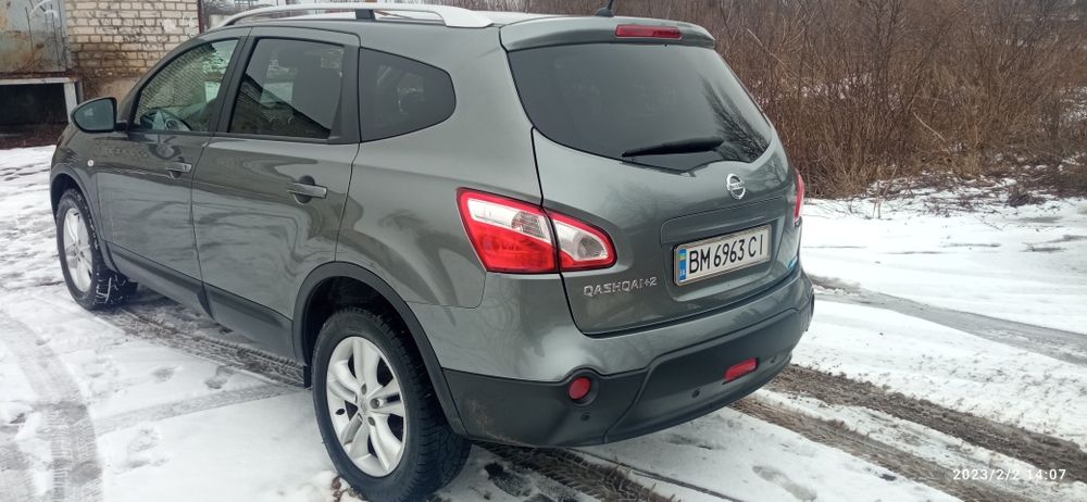 Продам Nissan Qashqai +2 2011