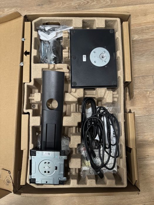 монітор Dell P2720DC USB-C