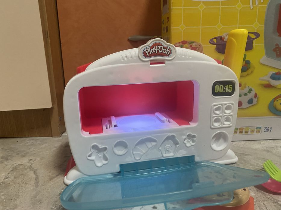 Play-Doh Чудо-печь
