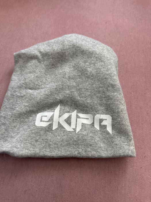 Lekko ciepla czapka dla dziewczynki - Ekipa