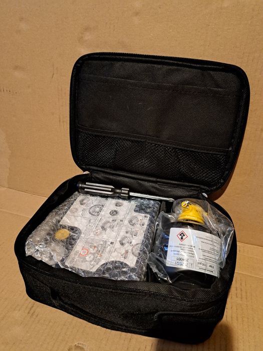 Kompresor samochodowy 12V - Zestaw Naprawczy