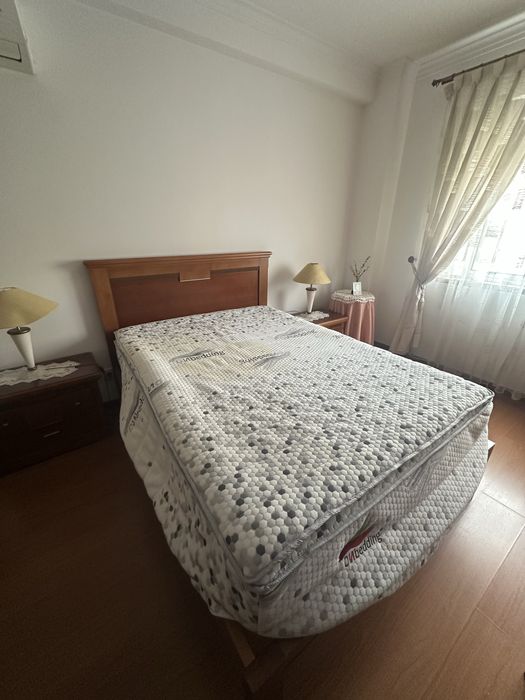 Cama de casal articulada + colchão