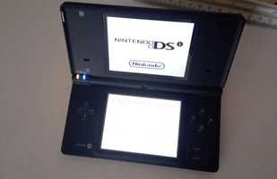 Nintendo DSi + 2 jogos + Capa