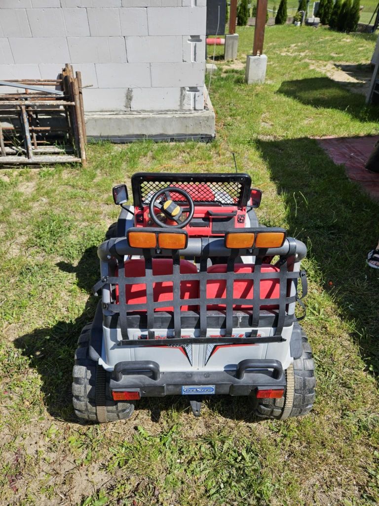 Auto dla dzieci  peg perego gaucho