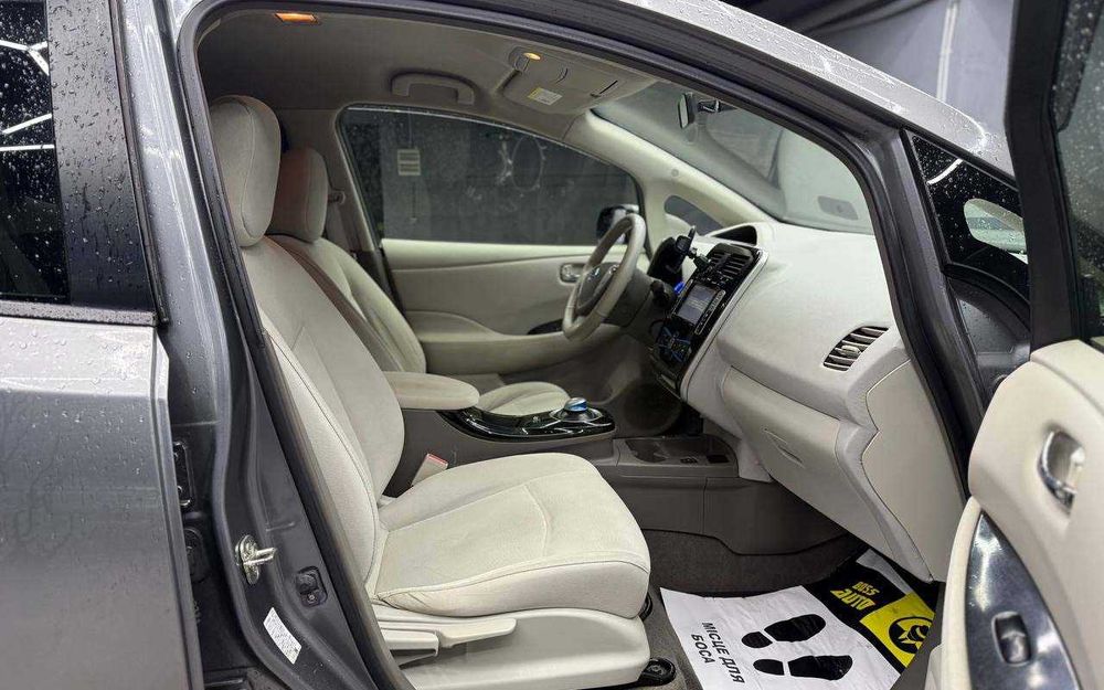 Nissan Leaf 2013