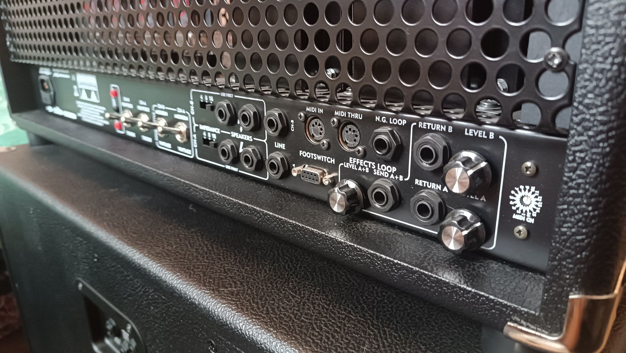 Wzmacniacz lampowy MG Fendmess 2x50 stereo midi