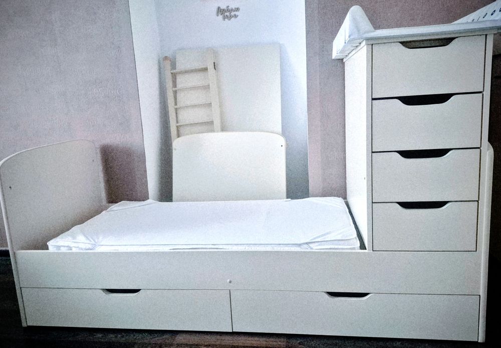 Дитяче ліжко трансформер