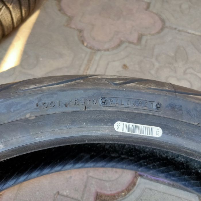 Мотошины 120/70 ZR17 Dunlop