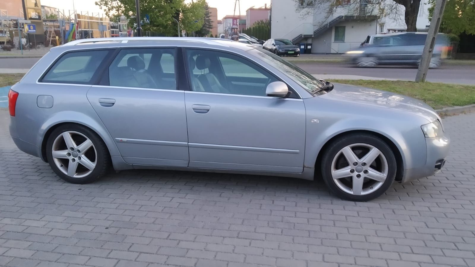 Audi A4, 1.8T 195 Koni, S-line , LPG, BOSE, Skóry