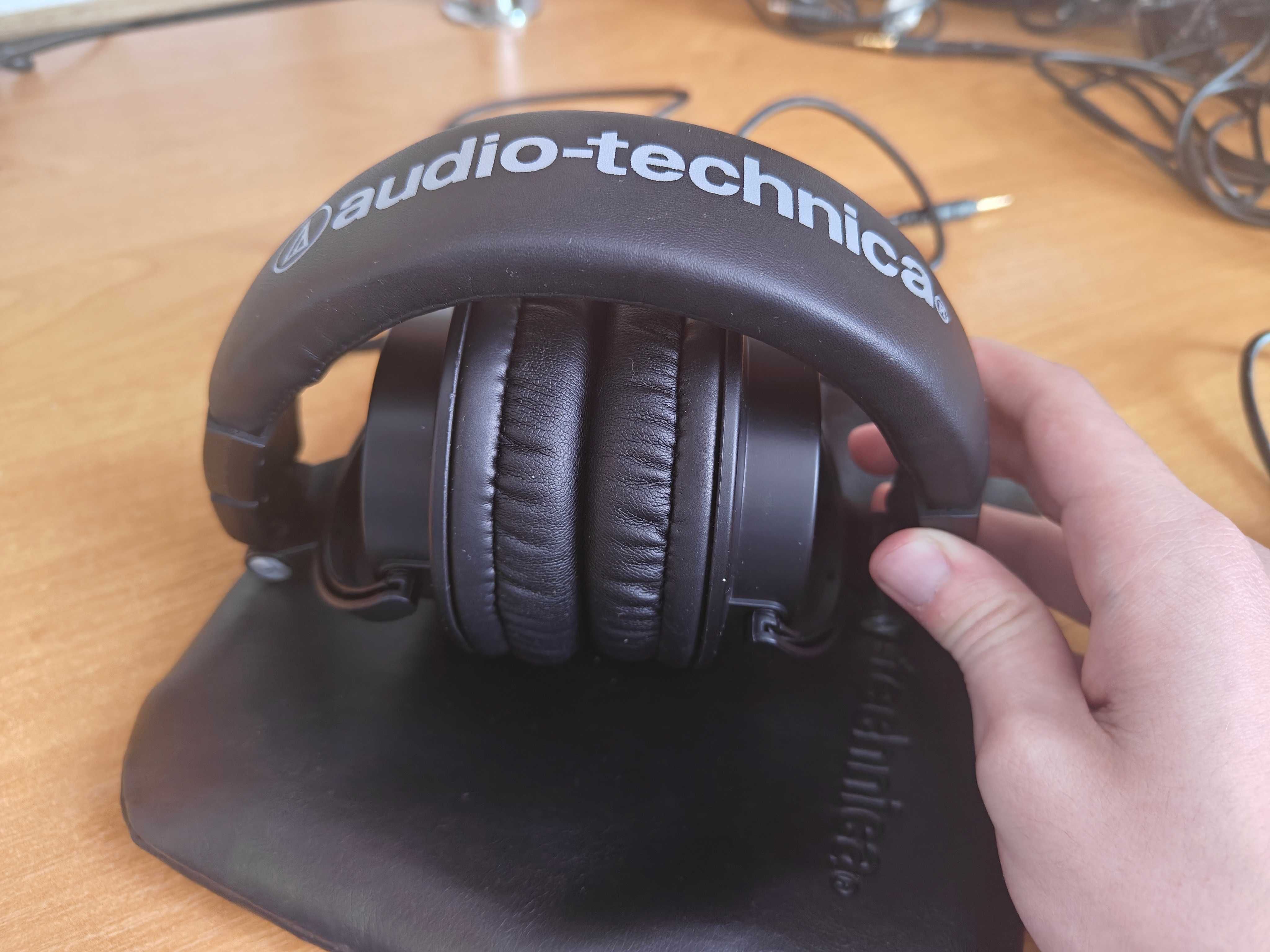 Навушники Audio-Technica ATH-M50x