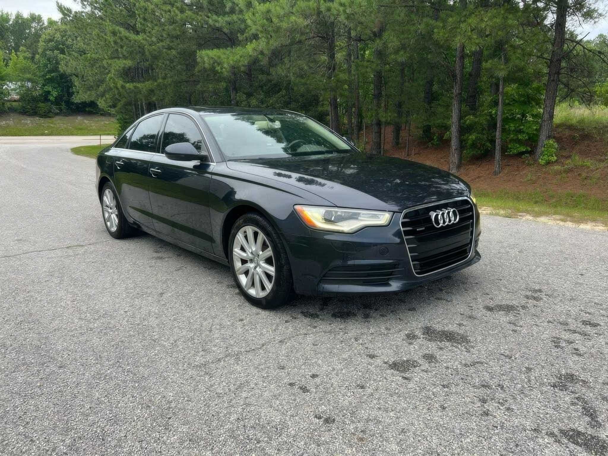 Audi  A6 Premium Plus 2014