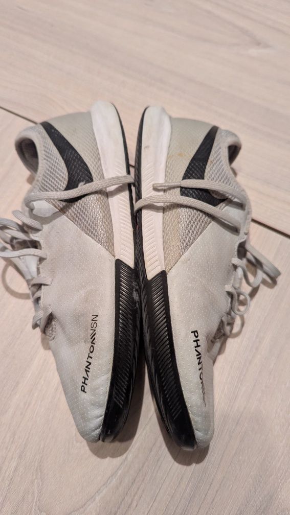 Halówki Nike Phantom VSN rozmiar 38,5 do szkoły na halę, Lublin
