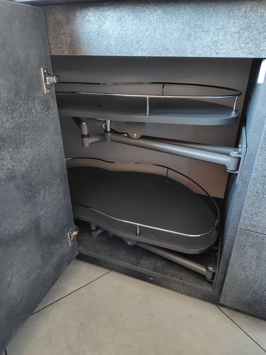 Nerka meblowa. Rejs Optima. Magic corner. Całego