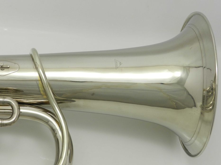 Tuba Es Miraphone Po przeglądzie technicznym DR22-230