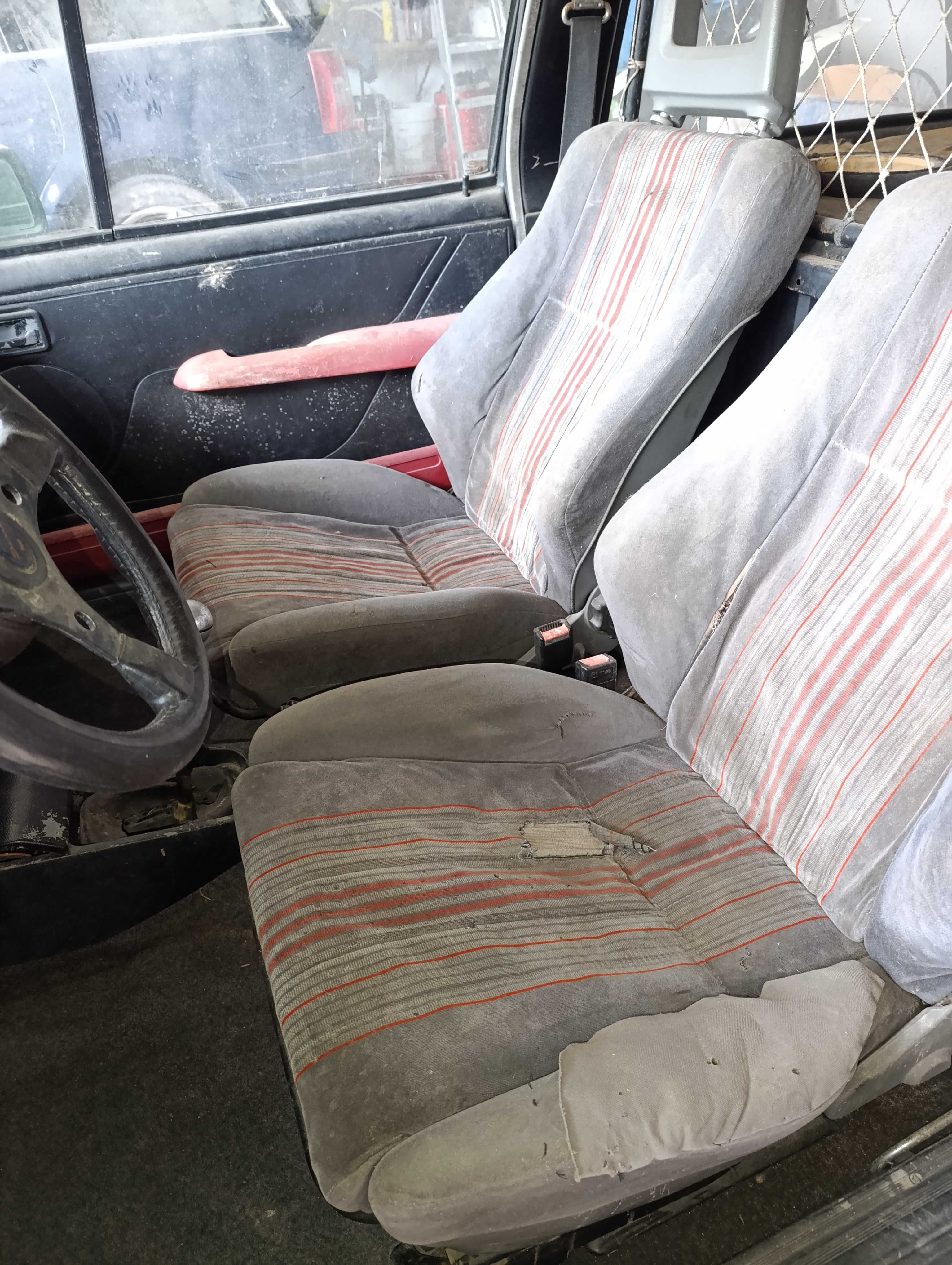 Vendo carroçaria completa Opel Corsa A sem documentos ou as peças