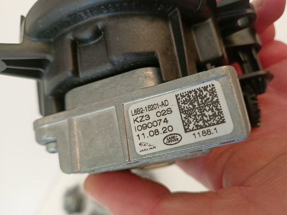 Land Rover Defender II 2 20- halogen LED DRL lewy przód przedni