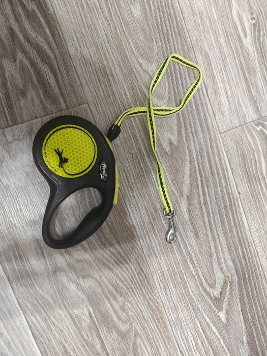 Продам повідець-рулетку для маленької собачки