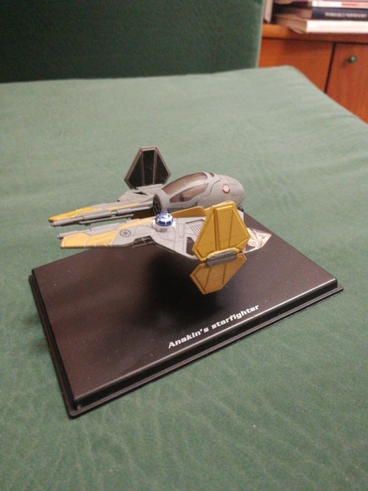 STAR WARS - Miniatura Anakin's Starfighter