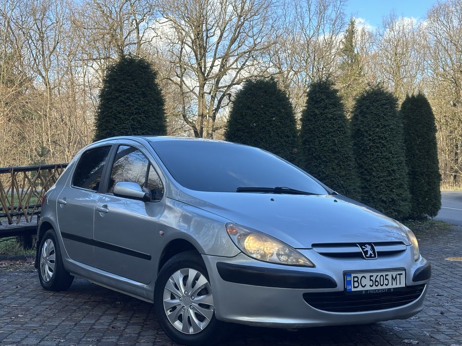 Peugeot 307 2002 року!