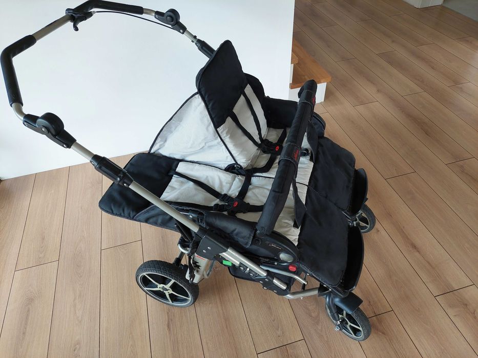 Wózek bliźniaczy firmy Hartan model ZX II