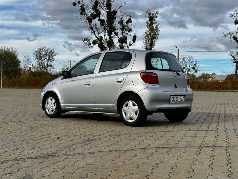 2001 Toyota Yaris
