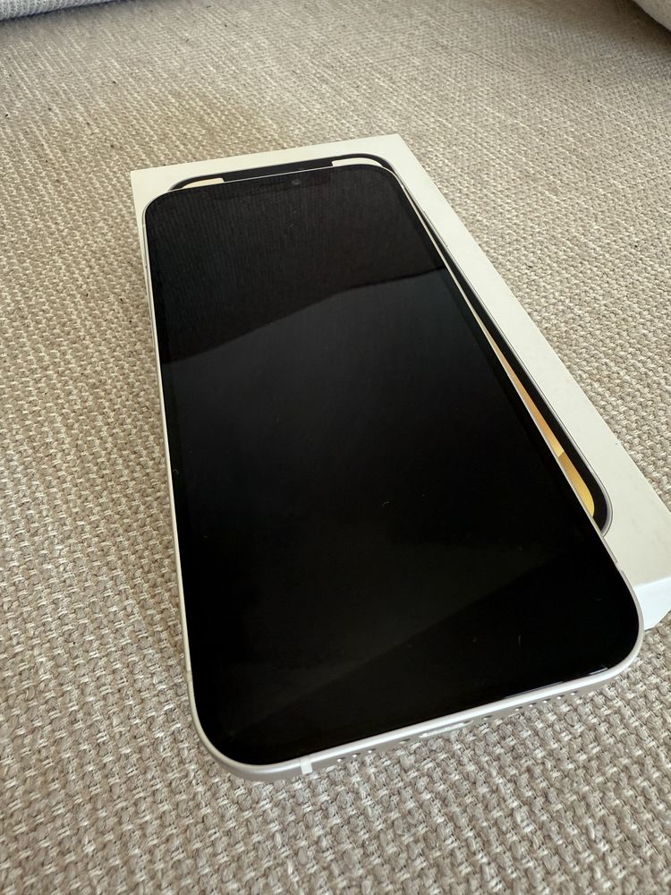 Iphone 12 biały