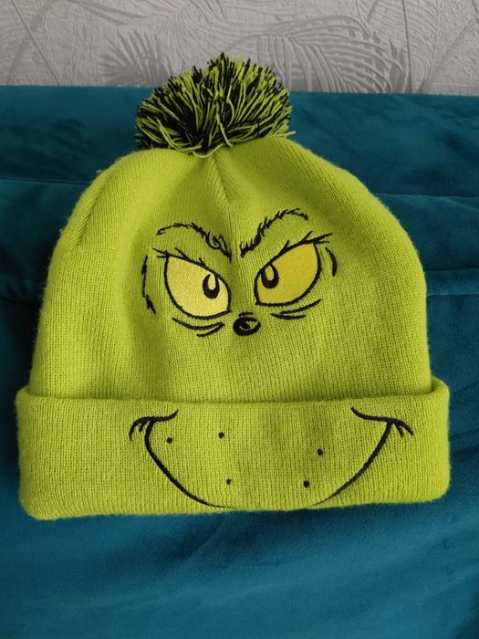 Шапка з бамбоном